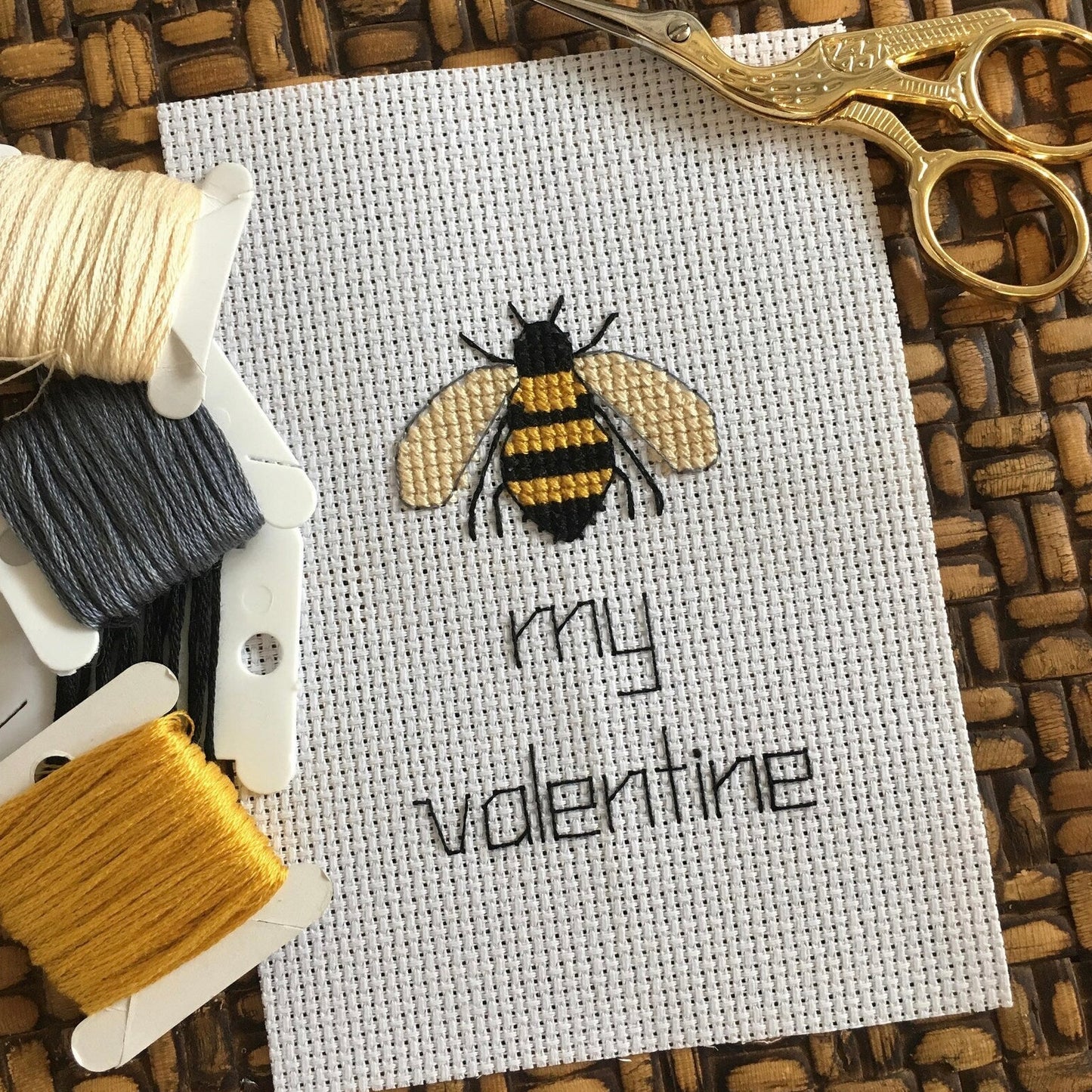 Bee My Valentine PDF Cross Stitch Pattern